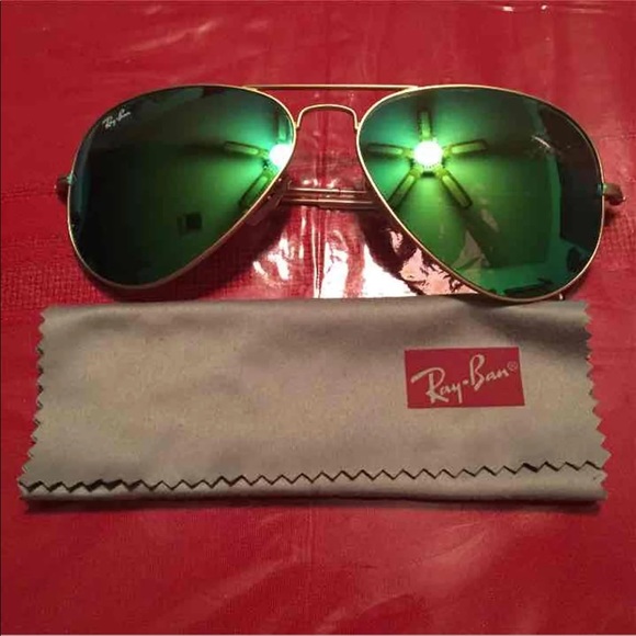 Ray-Ban Accessories - Ray Ban Aviator Sunglasses